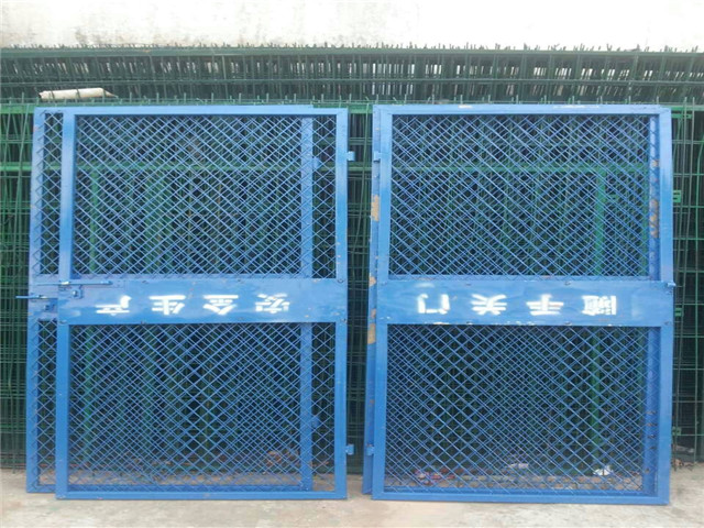 電梯門護欄圖片1 電梯門護欄圖片1